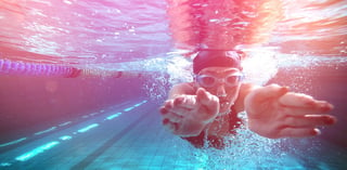 bigstock-Athletic-swimmer-training-on-h-134401106.jpg