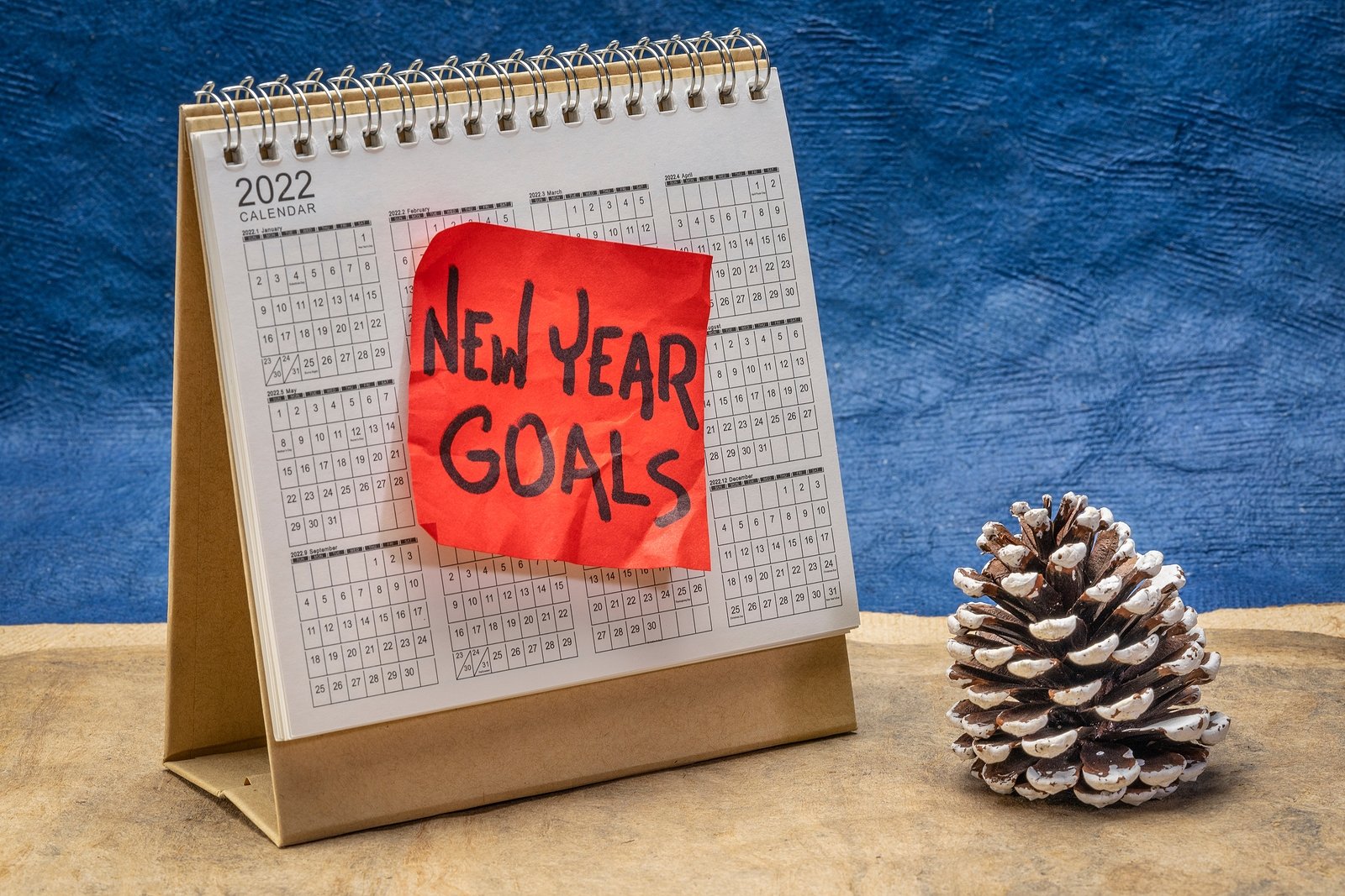 bigstock-New-Year-goals--reminder-note-439398044